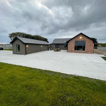 Spanish Point Luxury Home Beside Sea With Sauna! Droíchead an Chláir エクステリア 写真